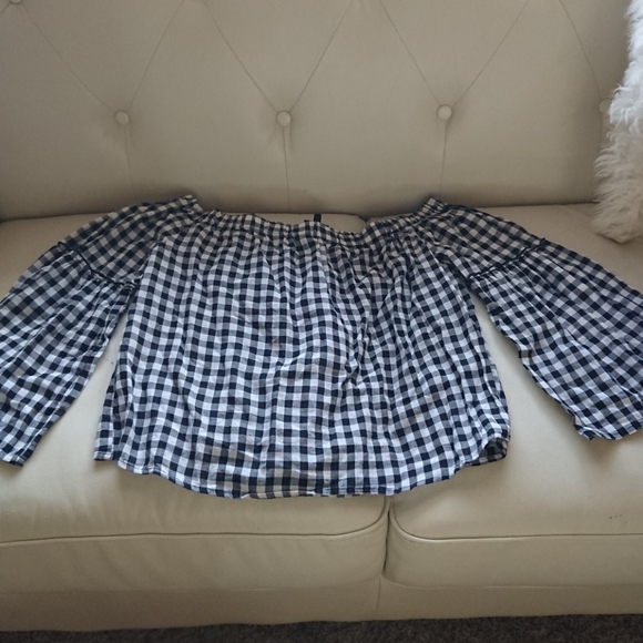 Who What Wear off the shoulder gingham top - Picture 2 of 3